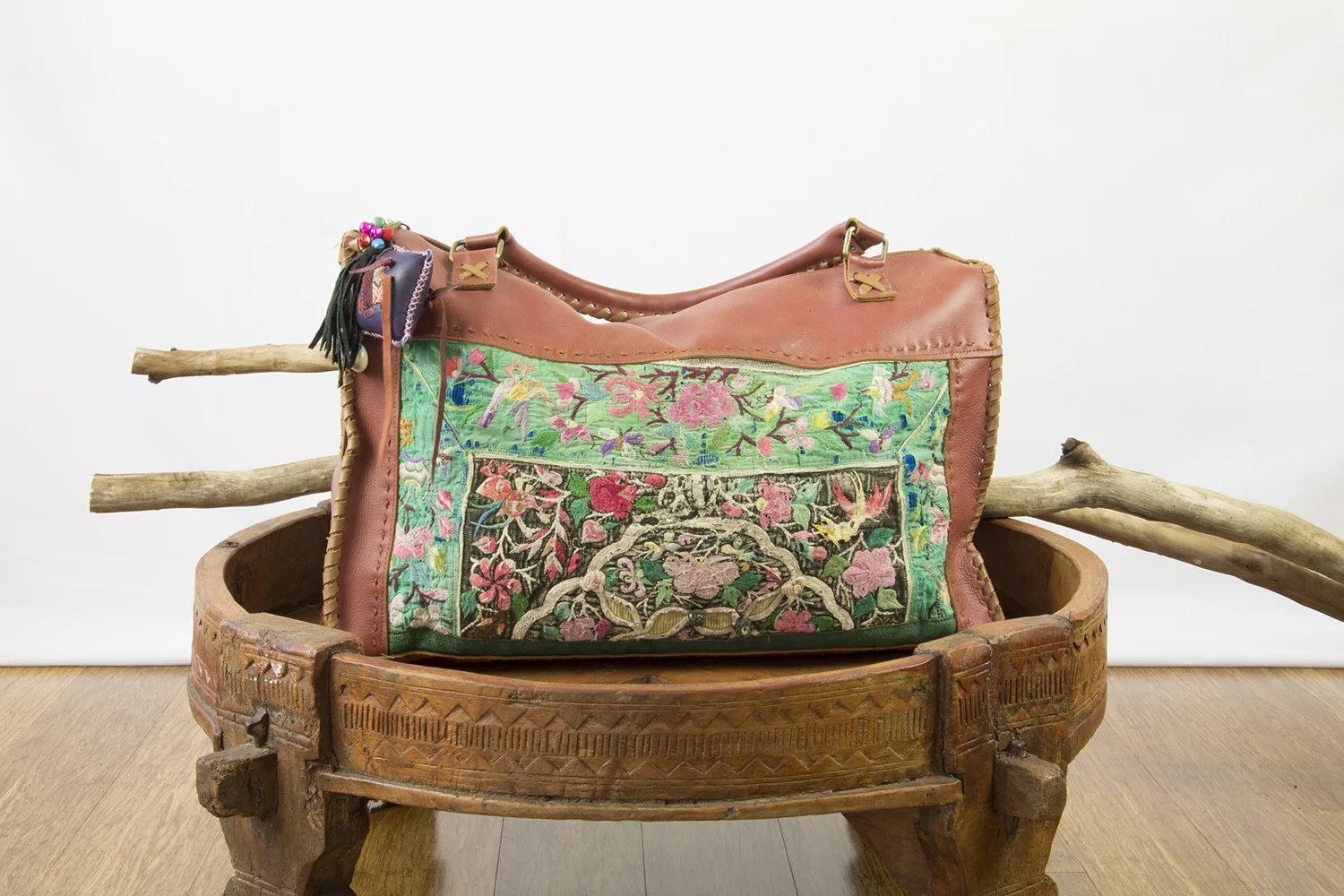 Bag-styling-shot-01.jpg