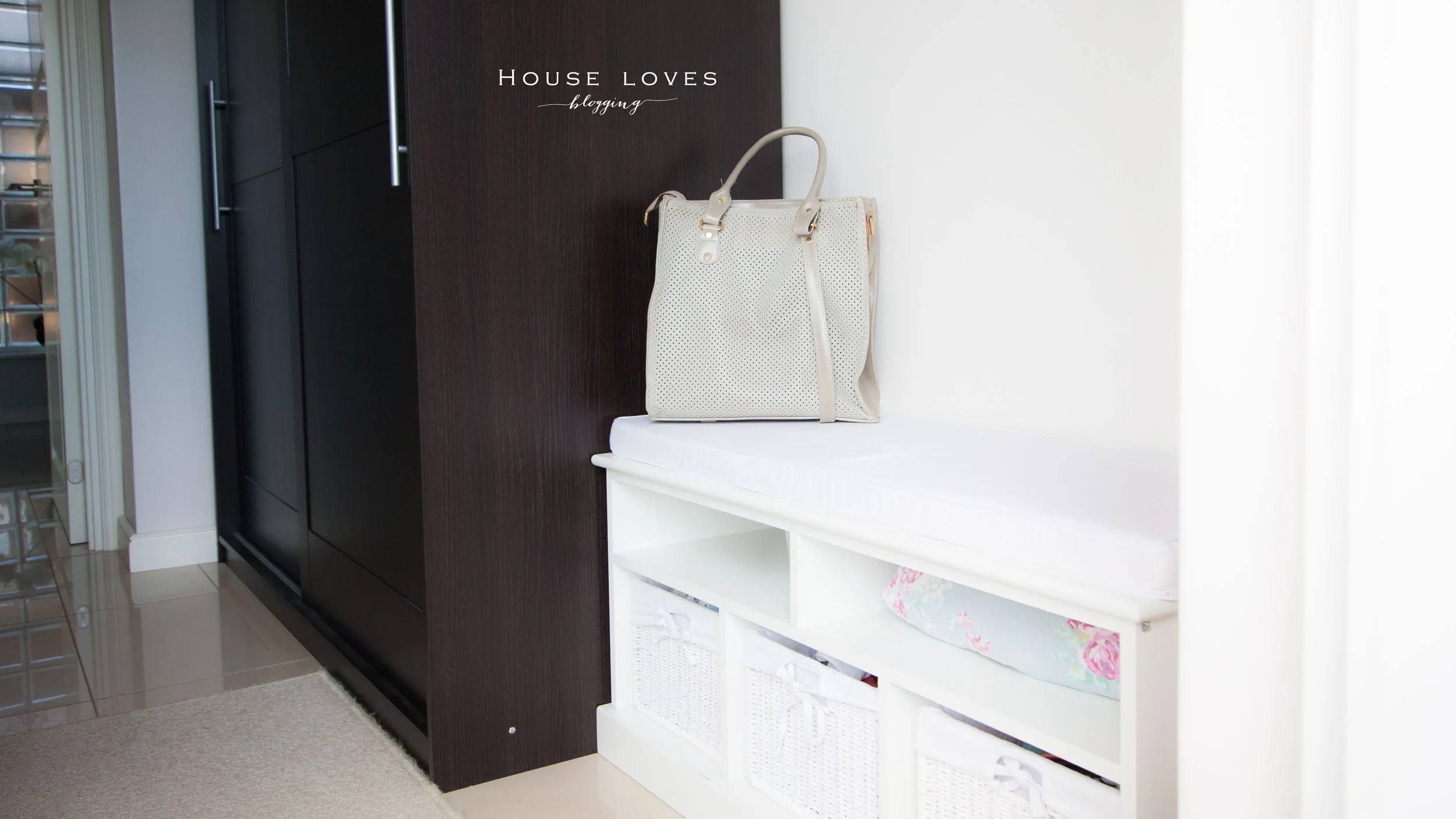 House Tour: Wejście // Entrance + Big News