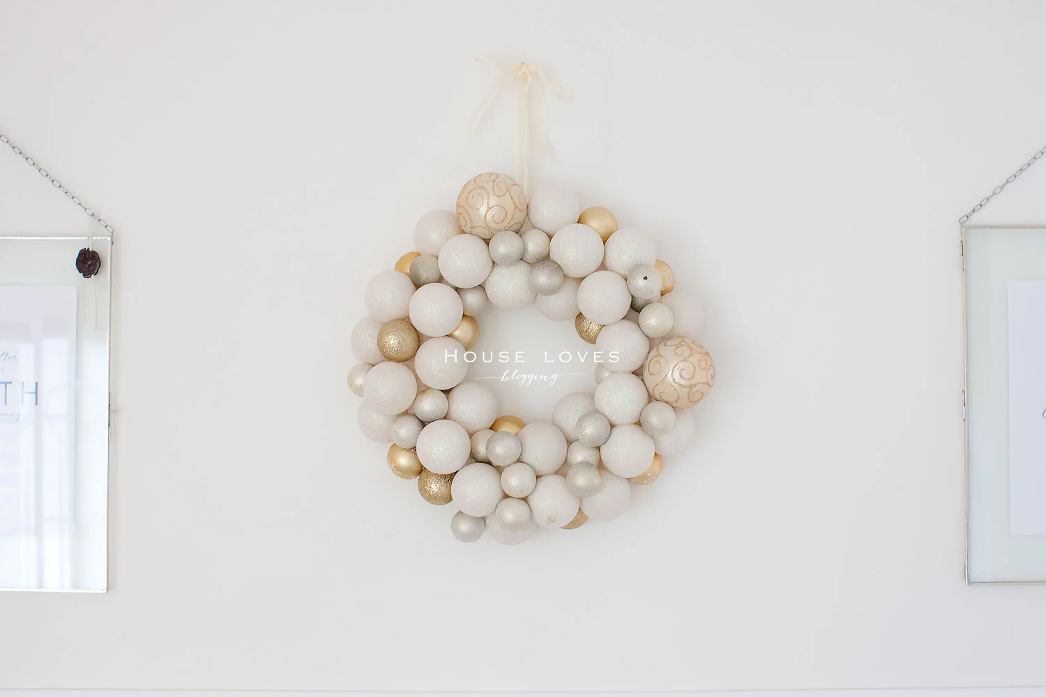 Wianek z Bombek // Baubles Wreath