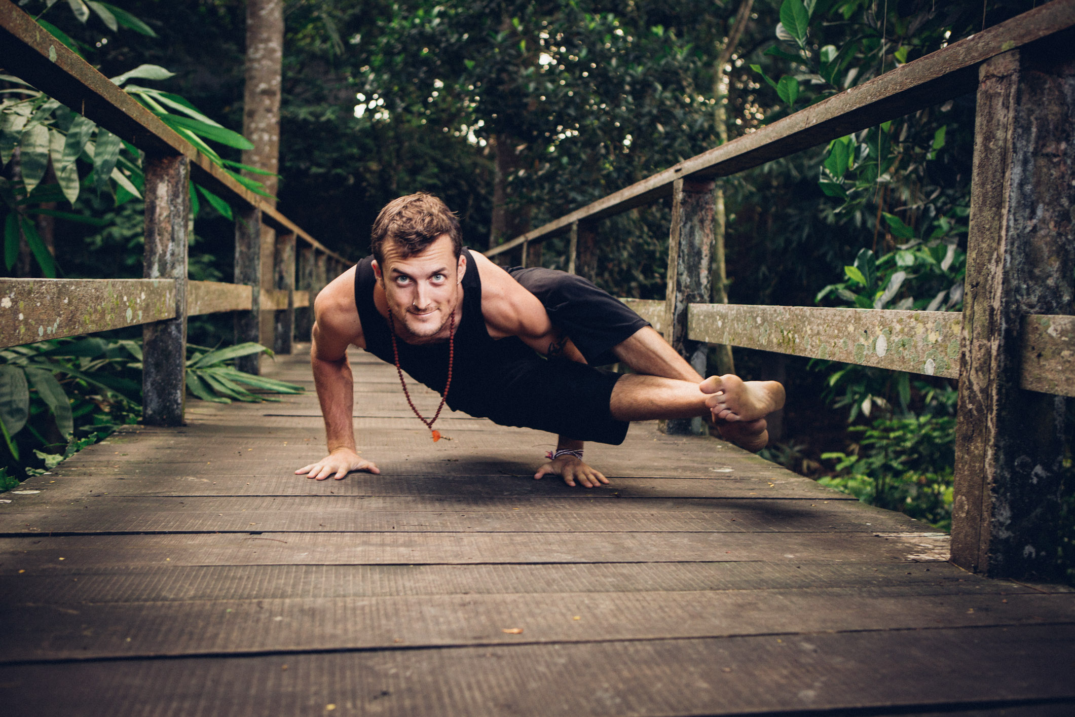 ARCHIVE // INTERNATIONAL GUEST TEACHER - LEVI BANNER - VINYASA MASTERCLASS