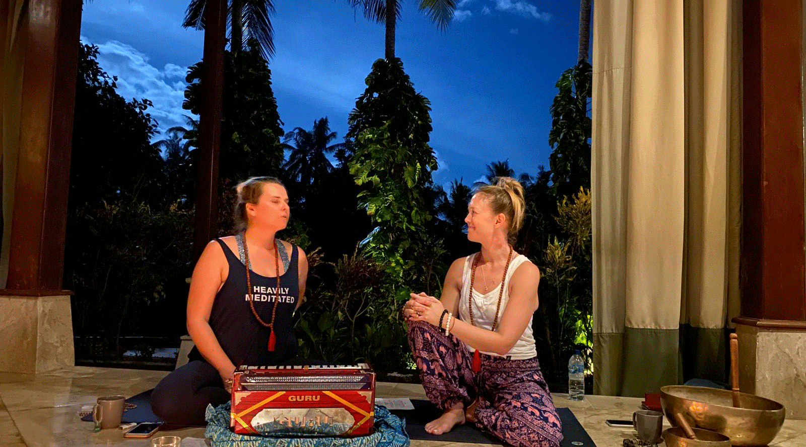 YC Founder Amy and myself sharing the practice of Kirtan on retreat in Bali earlier this year. 💗