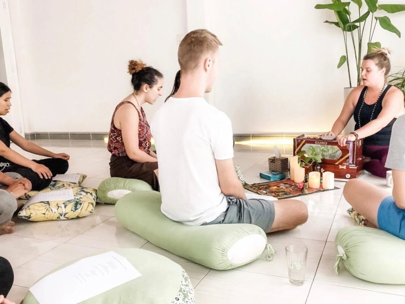 ARCHIVE // 🎶 International Yoga Day - Kirtan with Lydia and Cecily 💕