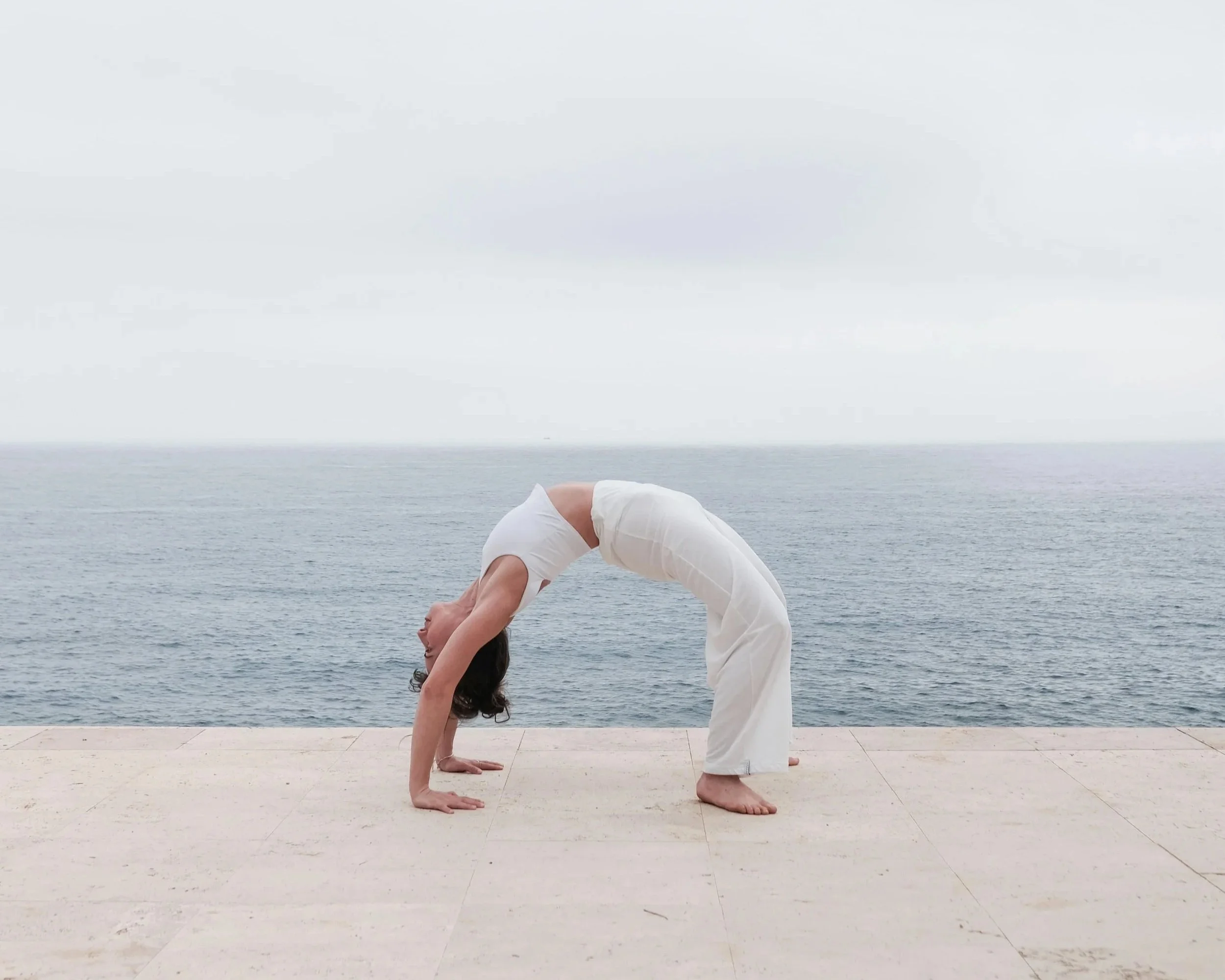 🙃 Backbends + Inversions with Gisele 