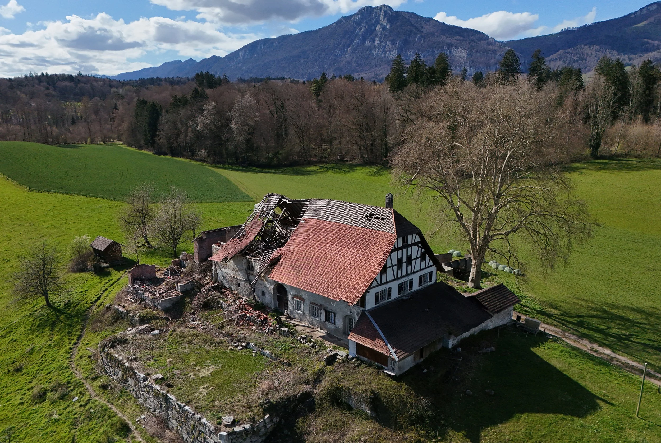 010_DJI_20250918222949_0329_D_.jpg