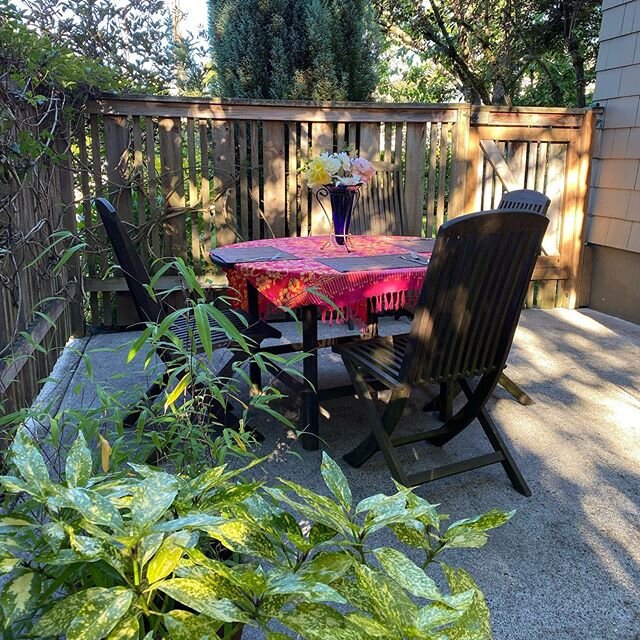 Dinner on the patio tonight to celebrate Father&rsquo;s Day! Thanks toSpencer and Jo @whatwhatwhatwhatsup for a great dinner! #fathersday #dinner #finedining #patio #nicenight #grateful #family
