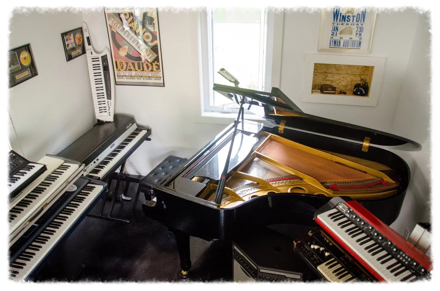  STUDIO Bt INTERIOR