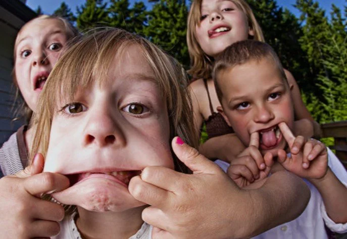 Poetry Challenge #136.5-Chuckle Challenge