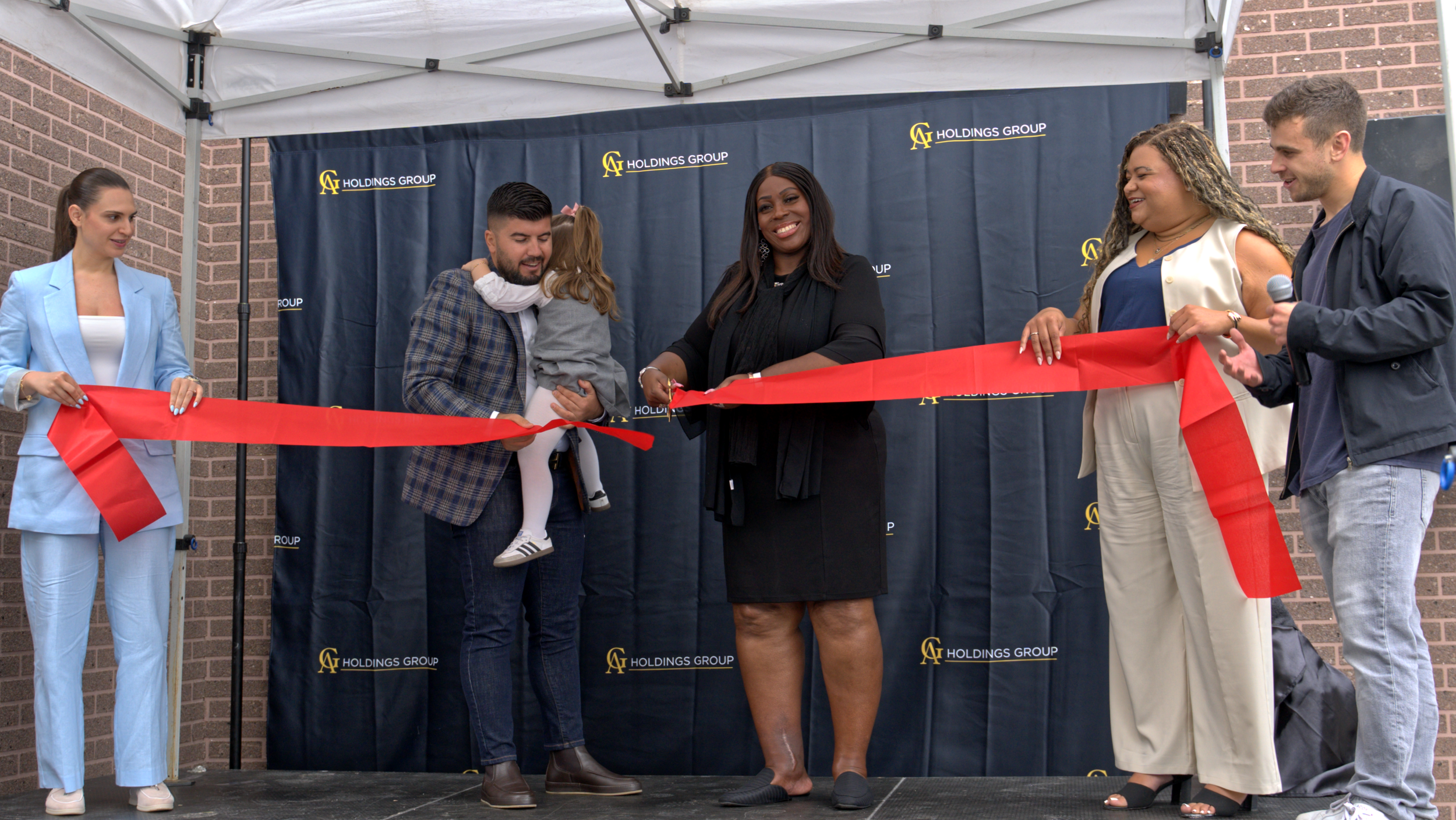 20260707_Tag_RibbonCut_105.png