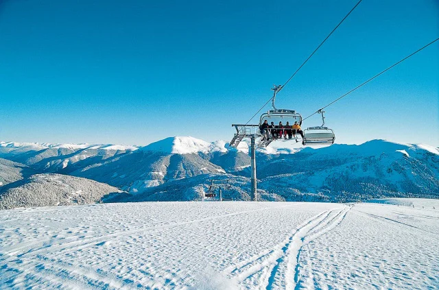 Ski Lift 