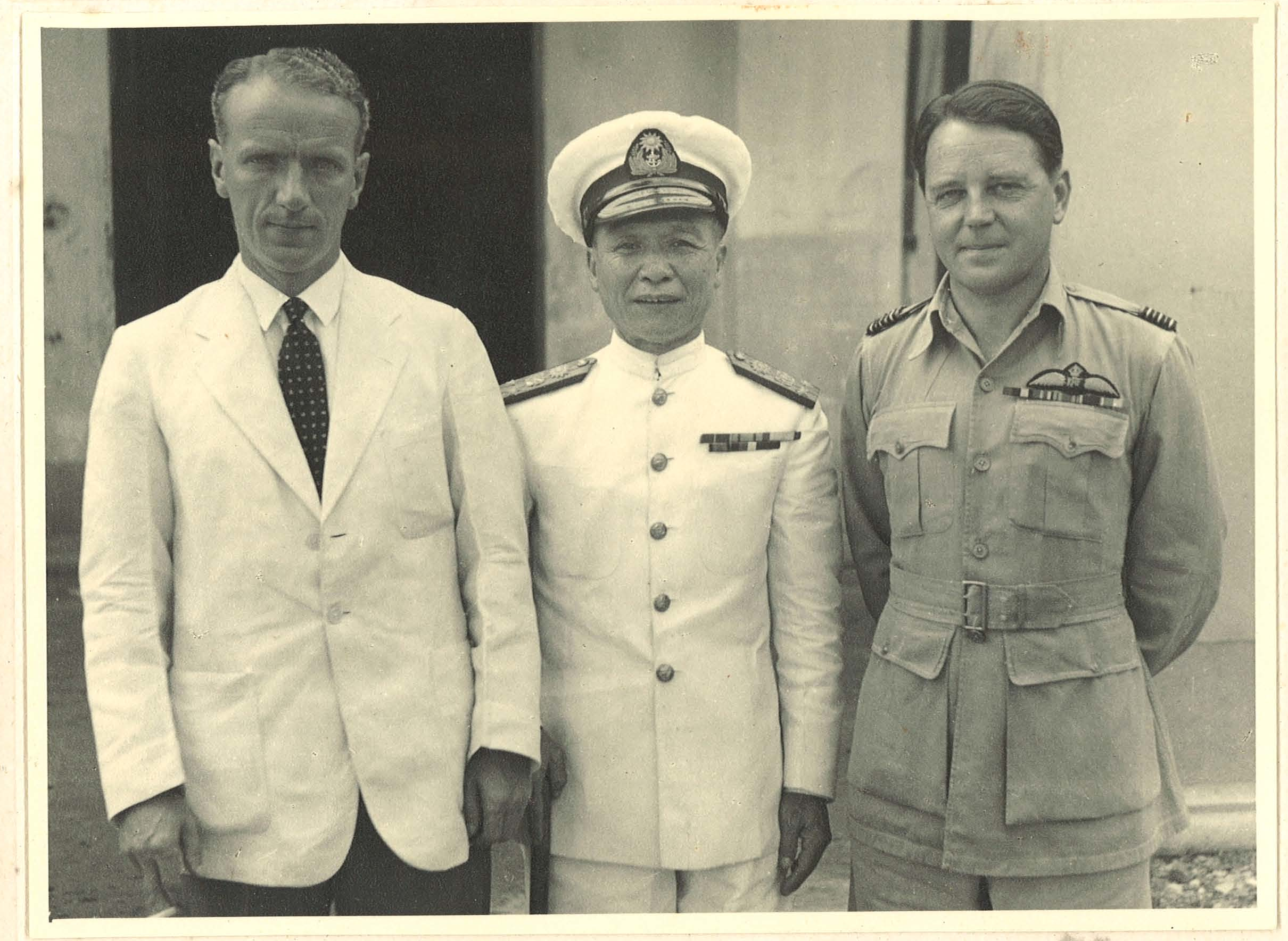 Colonial Secretary David MacDougall, Admiral Chan Chak and Wing Commander Max Oxford back in Hong Kong after the war