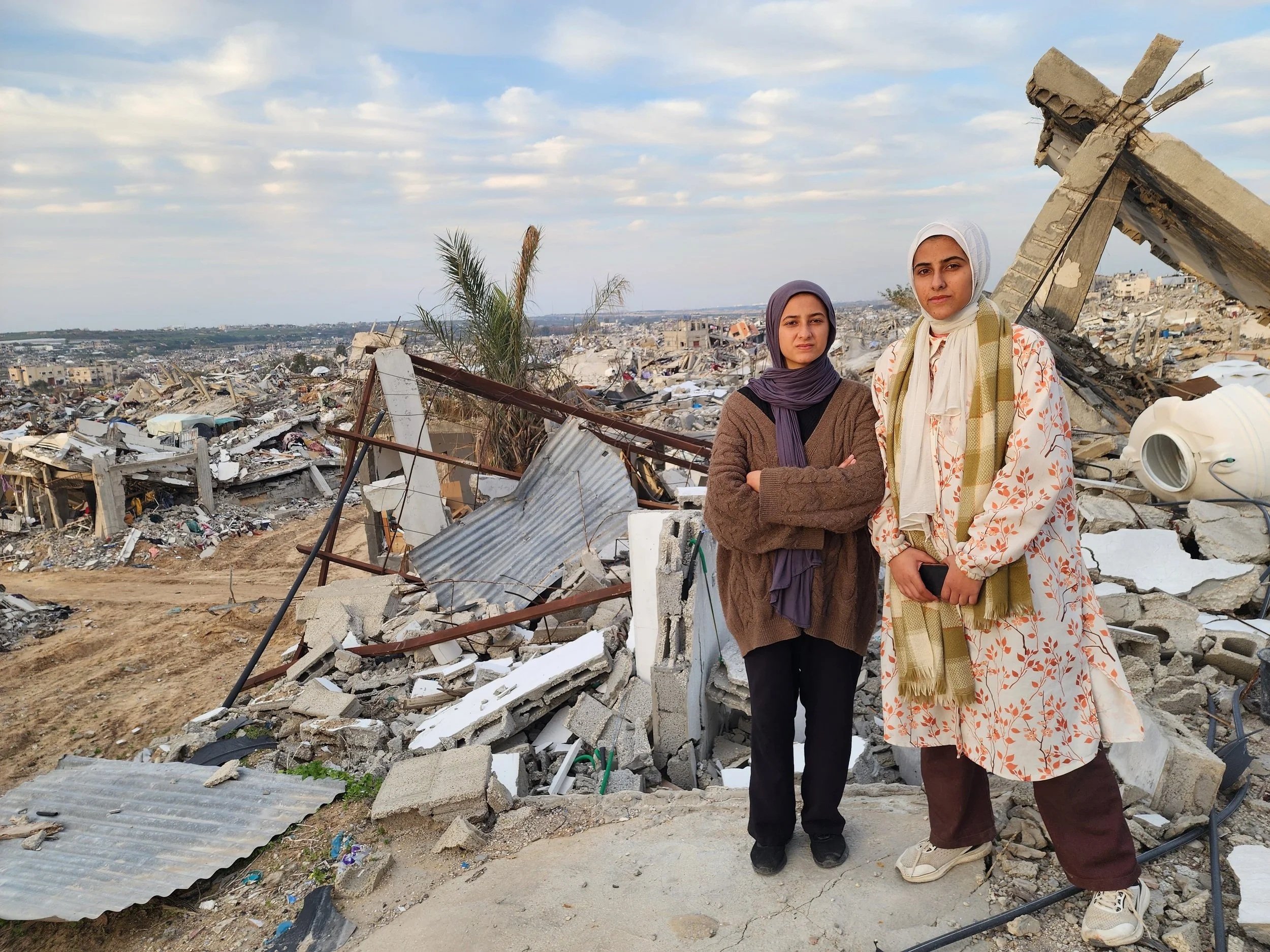 Enas und Malak Tantesh.jpg