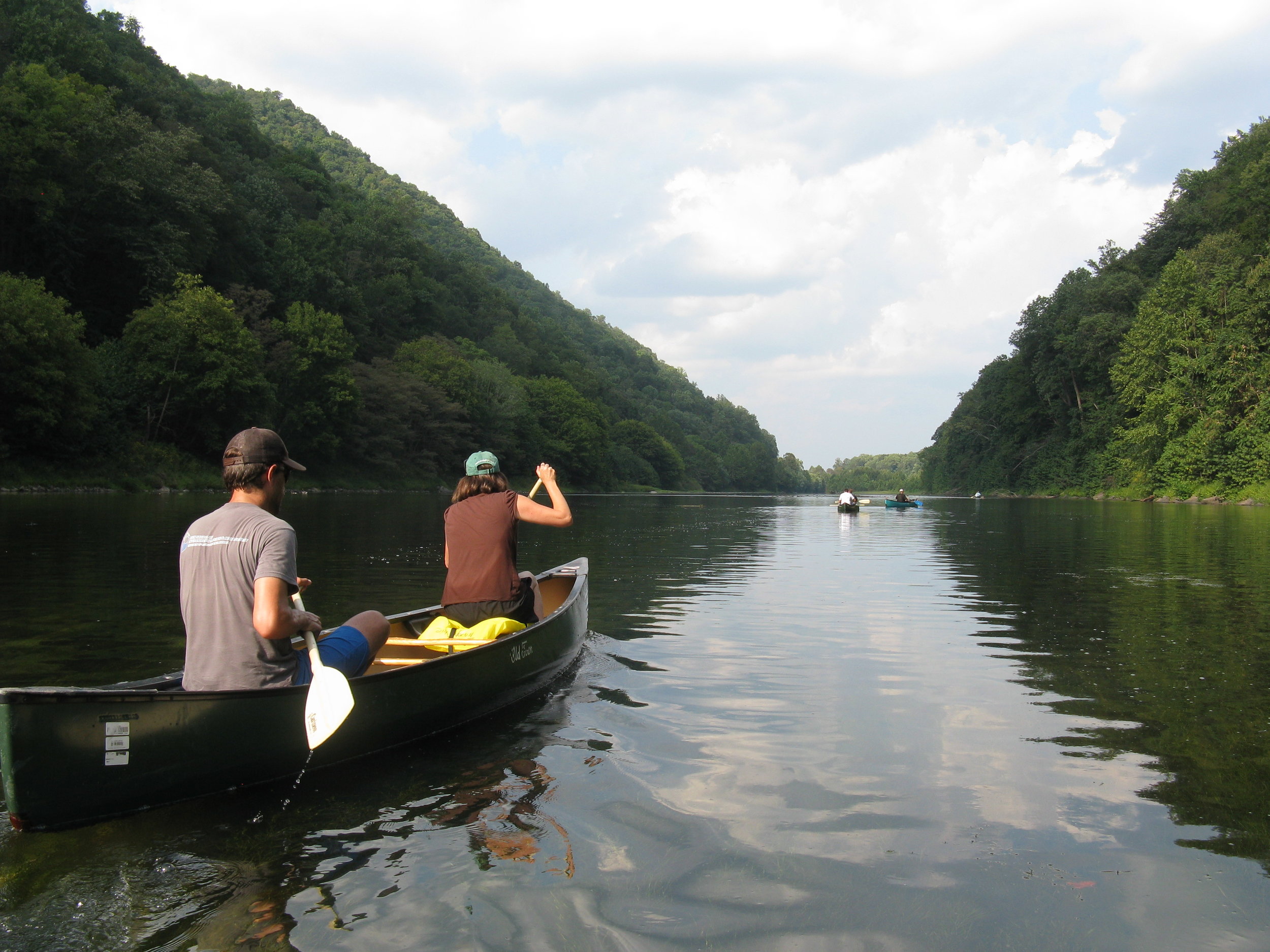 Canoers paddling the Trough.jpg