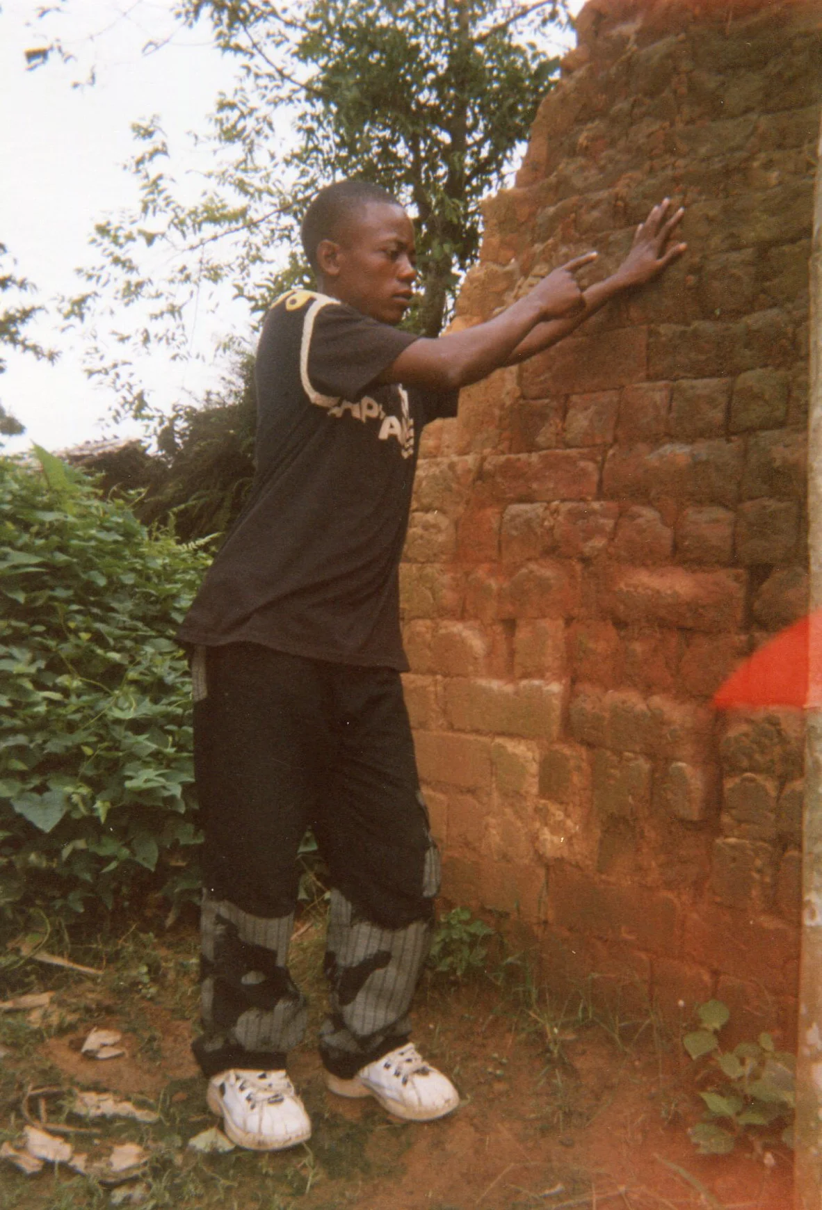 When I arrived with our people together I started to show them the project, but there wasn't a way to do it because of the soldiers. 