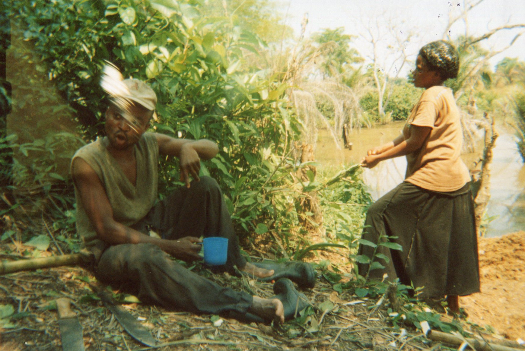  Here we take Mai Mai medicine and this is the woman who cooked it herself.&nbsp; 