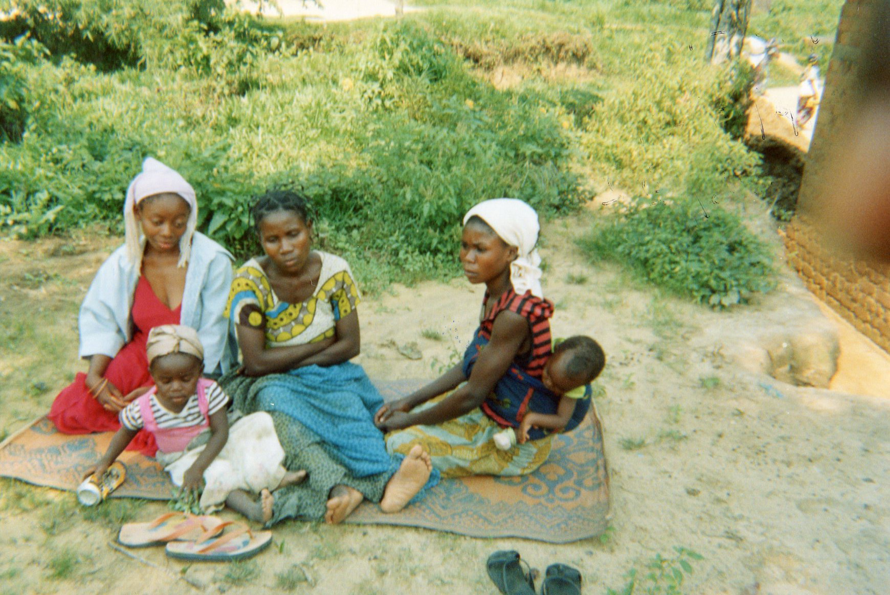  Women left their husbands during the time of war.&nbsp; 