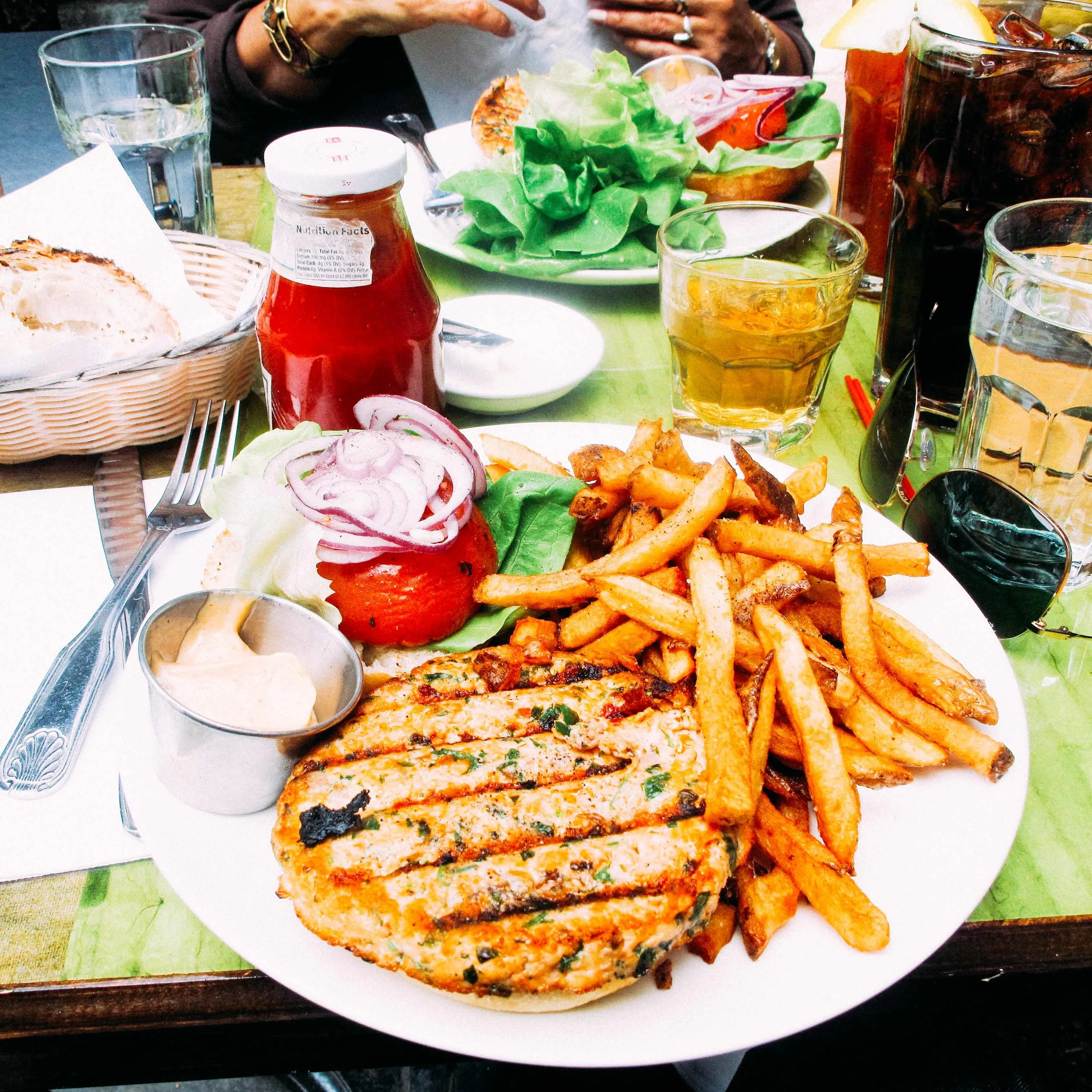 salmon burger w/ fries