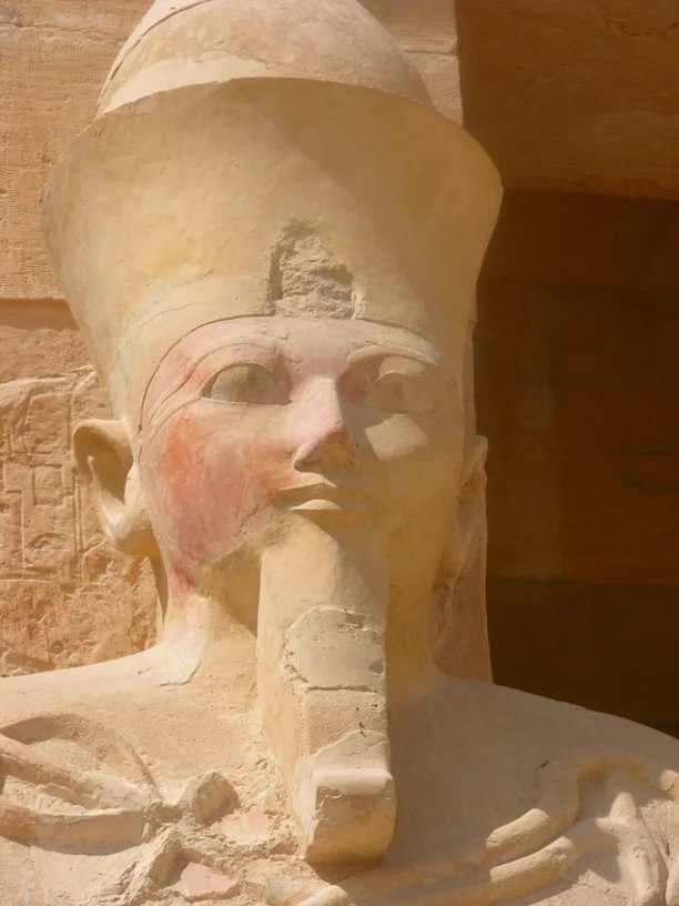 Hatshepsut was the original bearded lady.