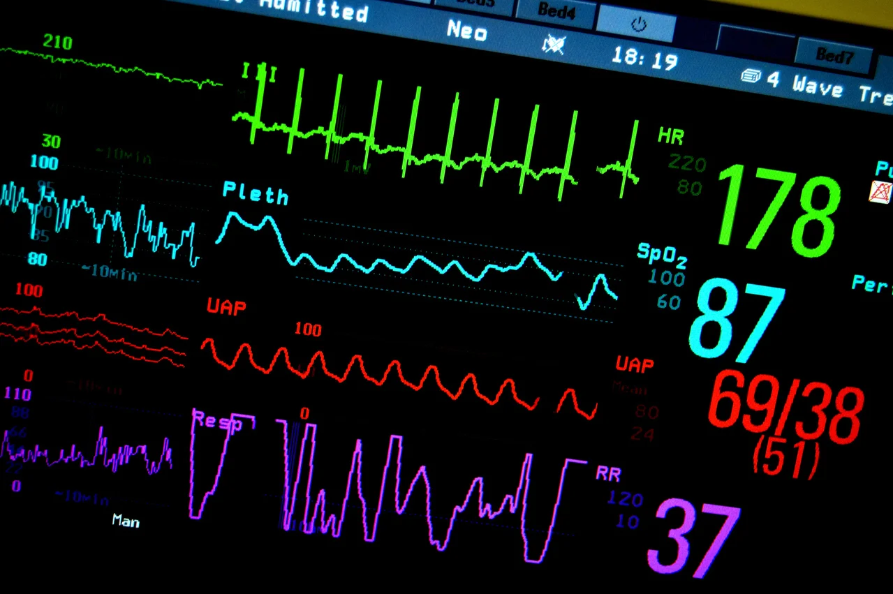 hospital-1233639-1280x960.jpg