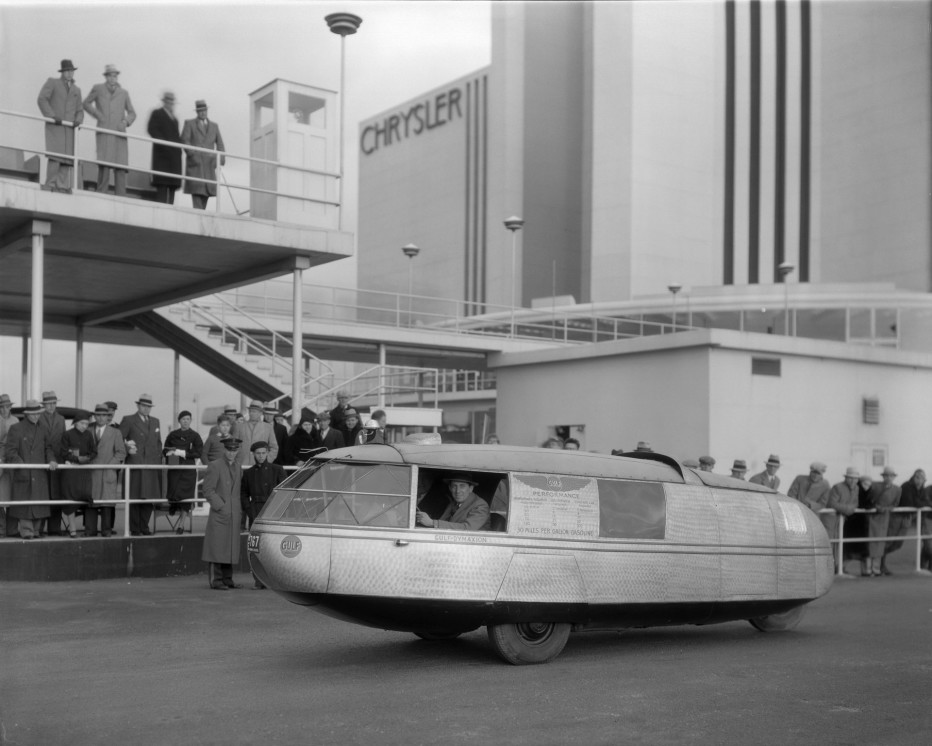 Buckminster Fuller's Dymaxion car of 1933