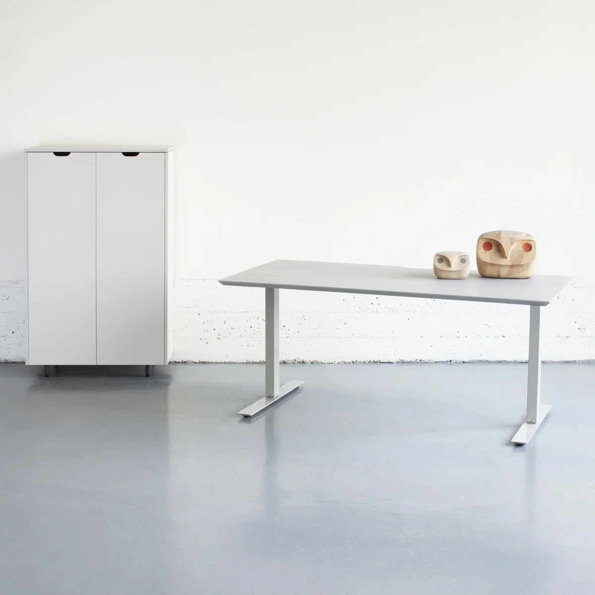 Elementa E1 desk + O3 cabinet_1200.jpg