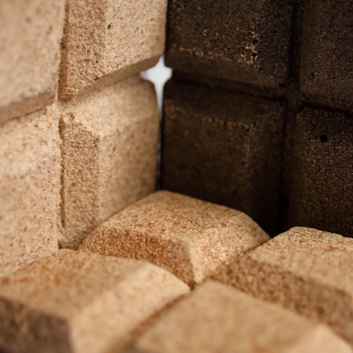 Sofia Perales of Matter Wise @mat_wise has experimented massively with using #eggshell as a component in new materials,  envisioning products such as biocement tiles, bowls, body armour and even 3D printing paste based on eggshell.  #circularmaterial