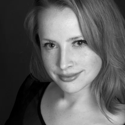 HannahStapleton'sHeadshot.jpg