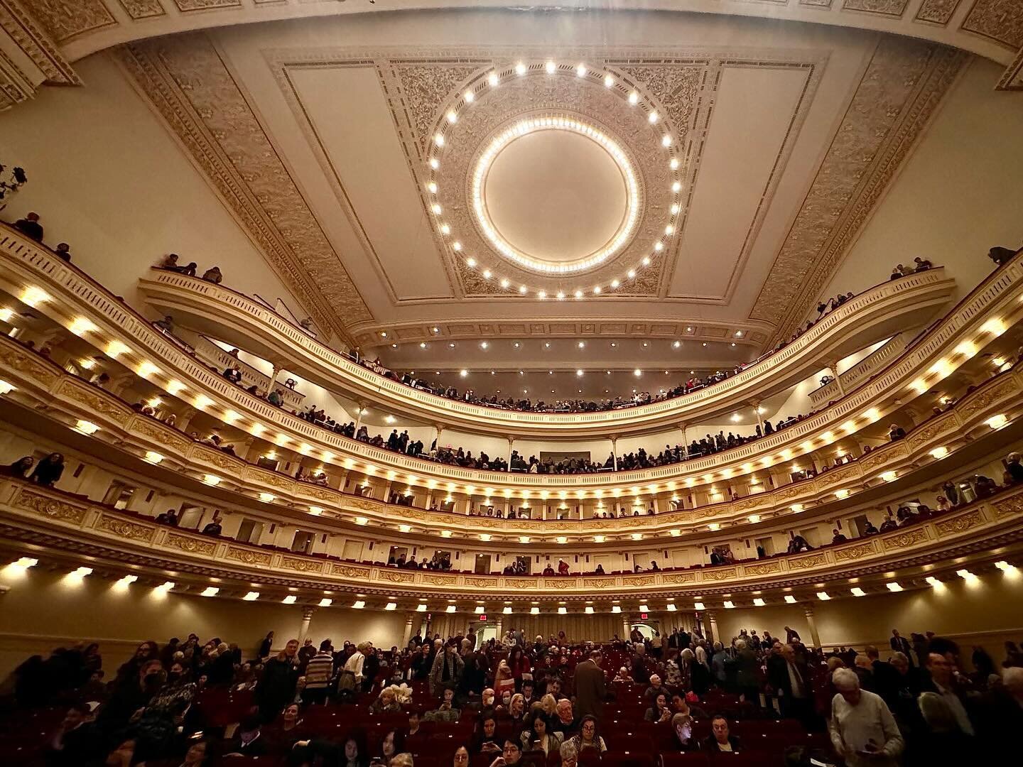 Last night&rsquo;s performance was the @rotterdamphilharmonic with guest pianist @daniiltrifonov at the famed @carnegiehall featuring a program of P&auml;rt, Mozart, and Prokofiev! 🎶✨
