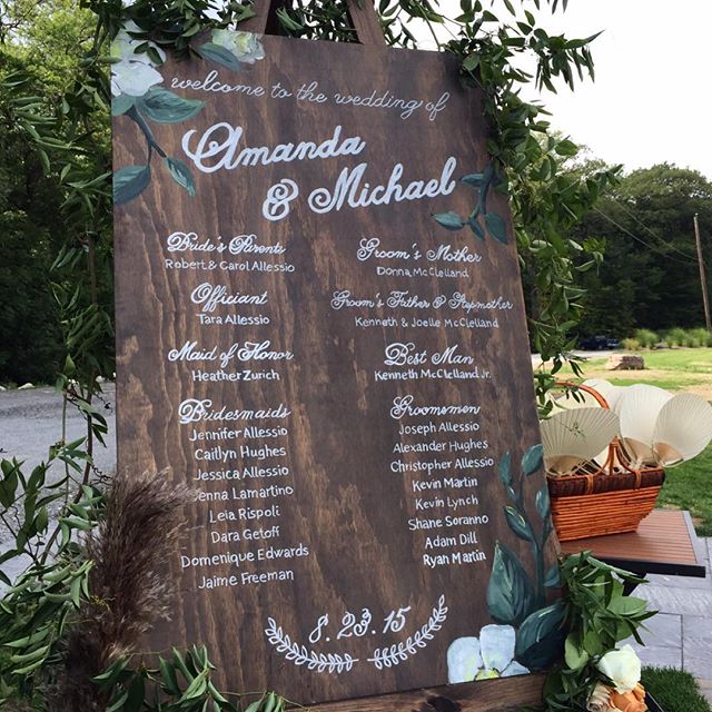 Another hand painted #sandpiperandco sign created for one of @oleanderfloral's couples! Can't wait to see @christinalilly's photos from this stunning wedding!