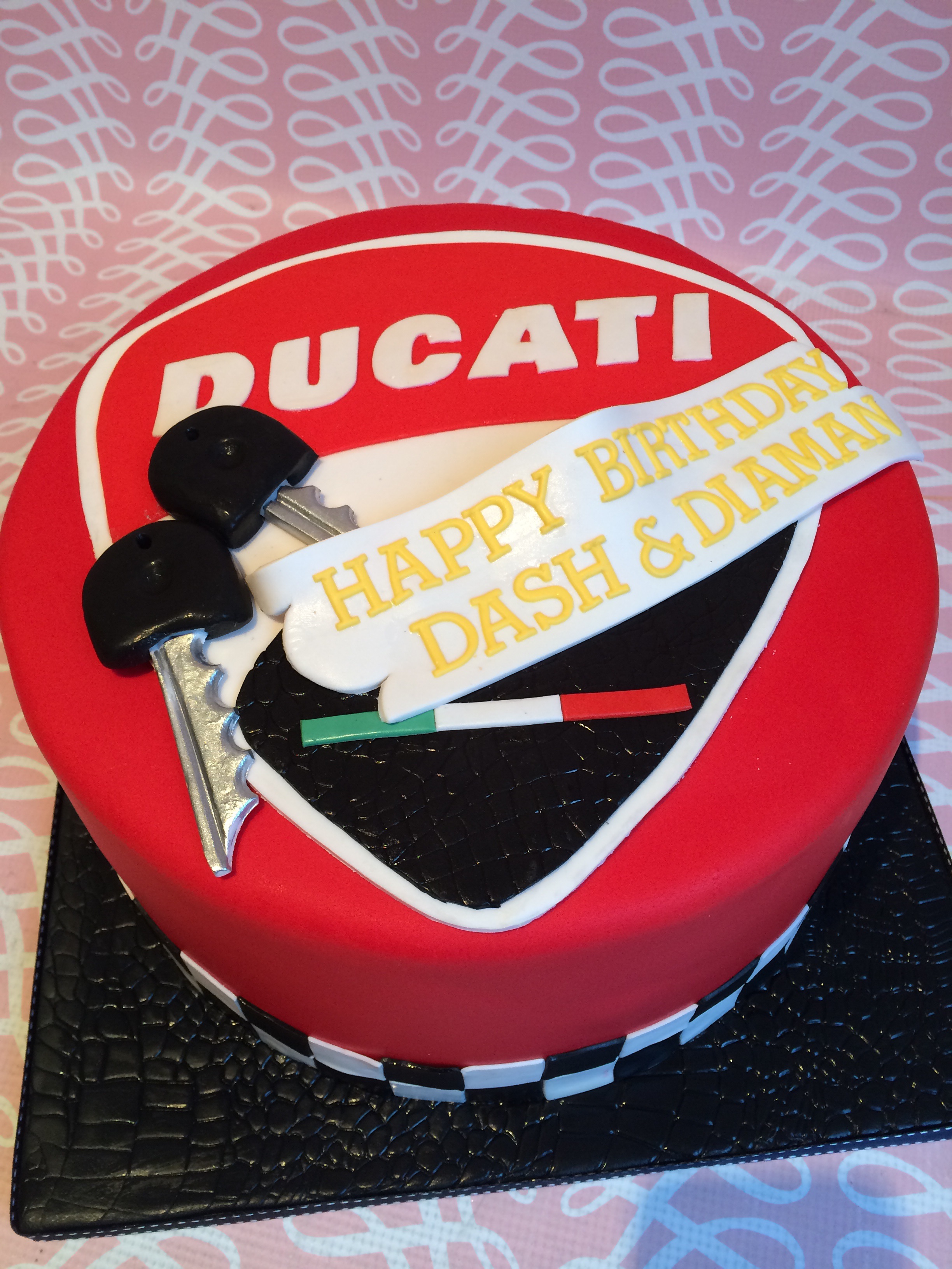  Ducati cake 