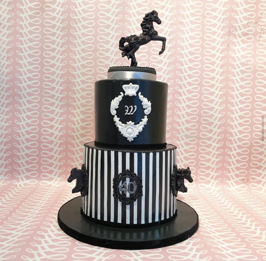 Horse cake