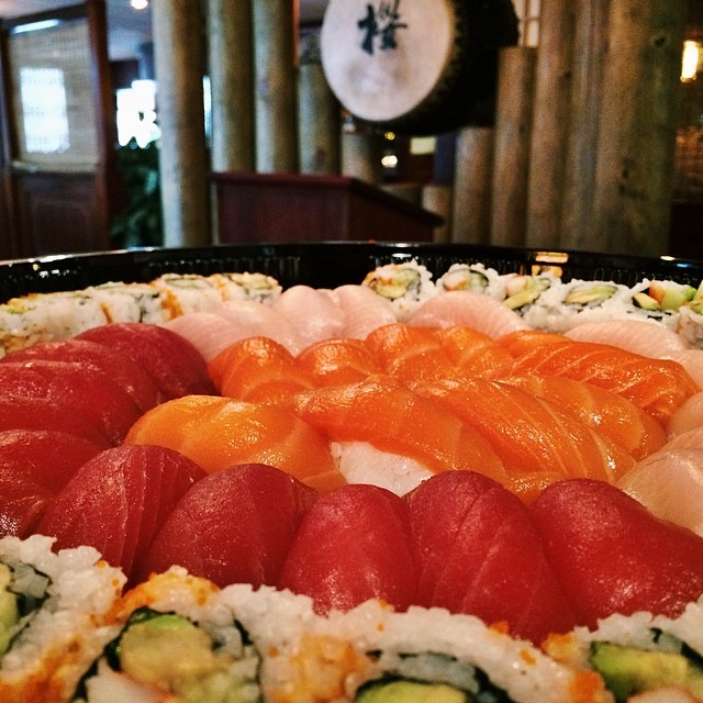 Happy Friday! Start your weekend right with hibachi and sushi!

#FishFriday #TGIF #SakuraHibachiNJ #sakura #hibachi #sushi #bobatea #parsippany #northjersey #morriscounty #nj