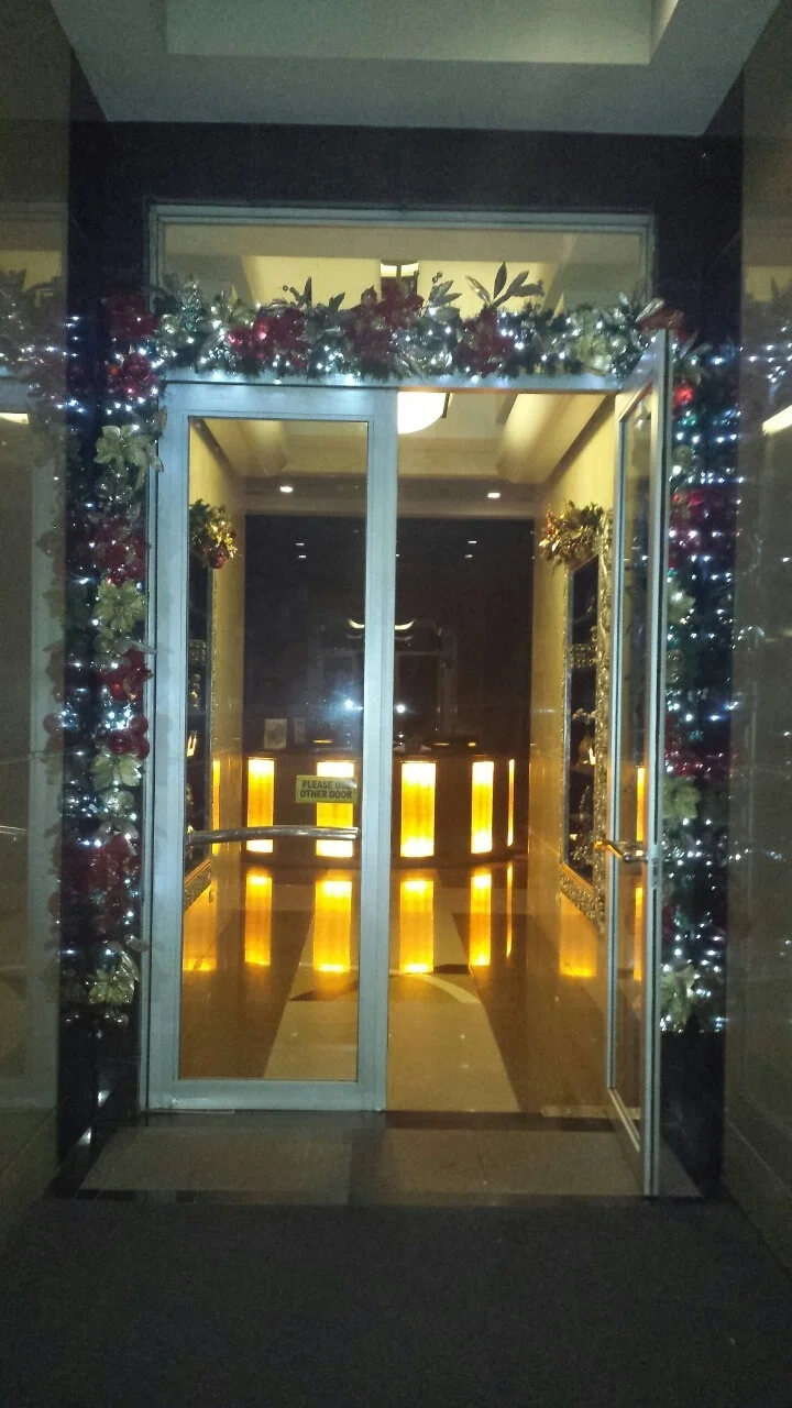 building entrance.jpeg