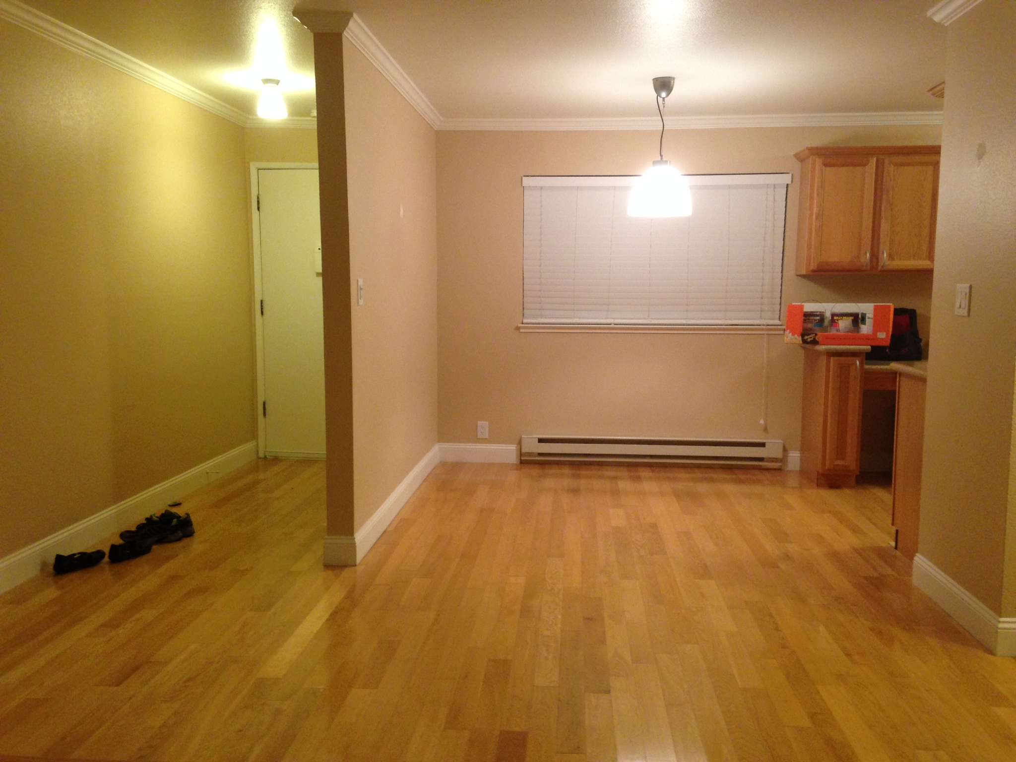 foyer & dining area.jpg