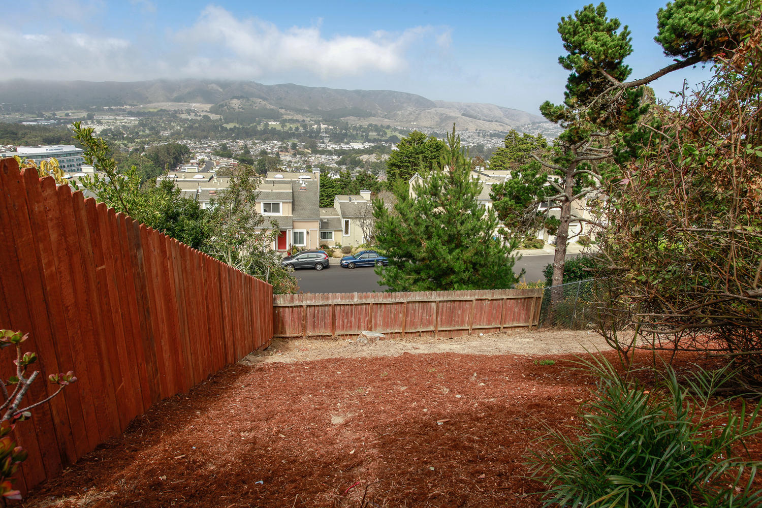 61 Norwood Ave Daly City CA-large-026-18-Back Yard-1500x1000-72dpi.jpg