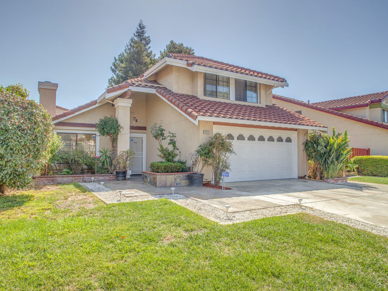 4620 Kelso St Union City CA-MLS_Size-002-15-Front Exterior-1280x960-72dpi.jpg