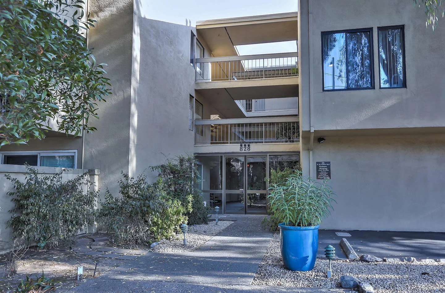 828 N El Camino Real Unit 8, San Mateo, CA 94401