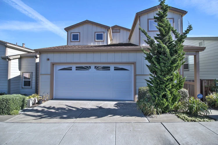 129 SERRAVISTA AVENUE, DALY CITY, CA 94015