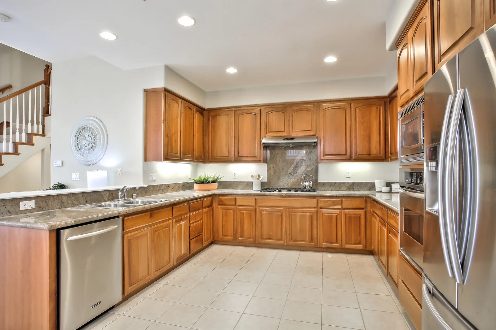 14_f89_Mandalay_Lane_08102018_014_mls.jpg
