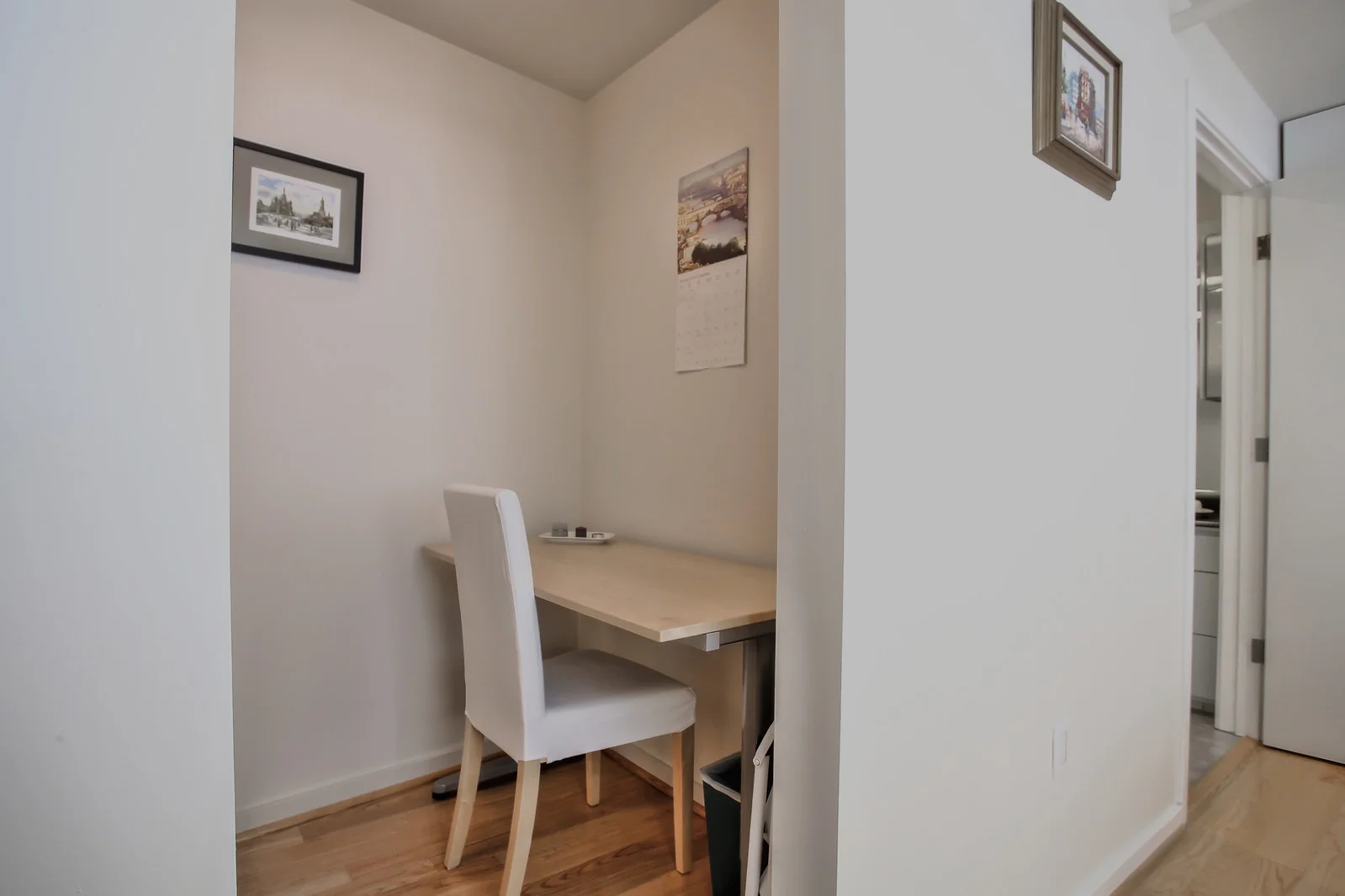 22_f8_49_Zoe_Street_3_082018_022_mls.jpg