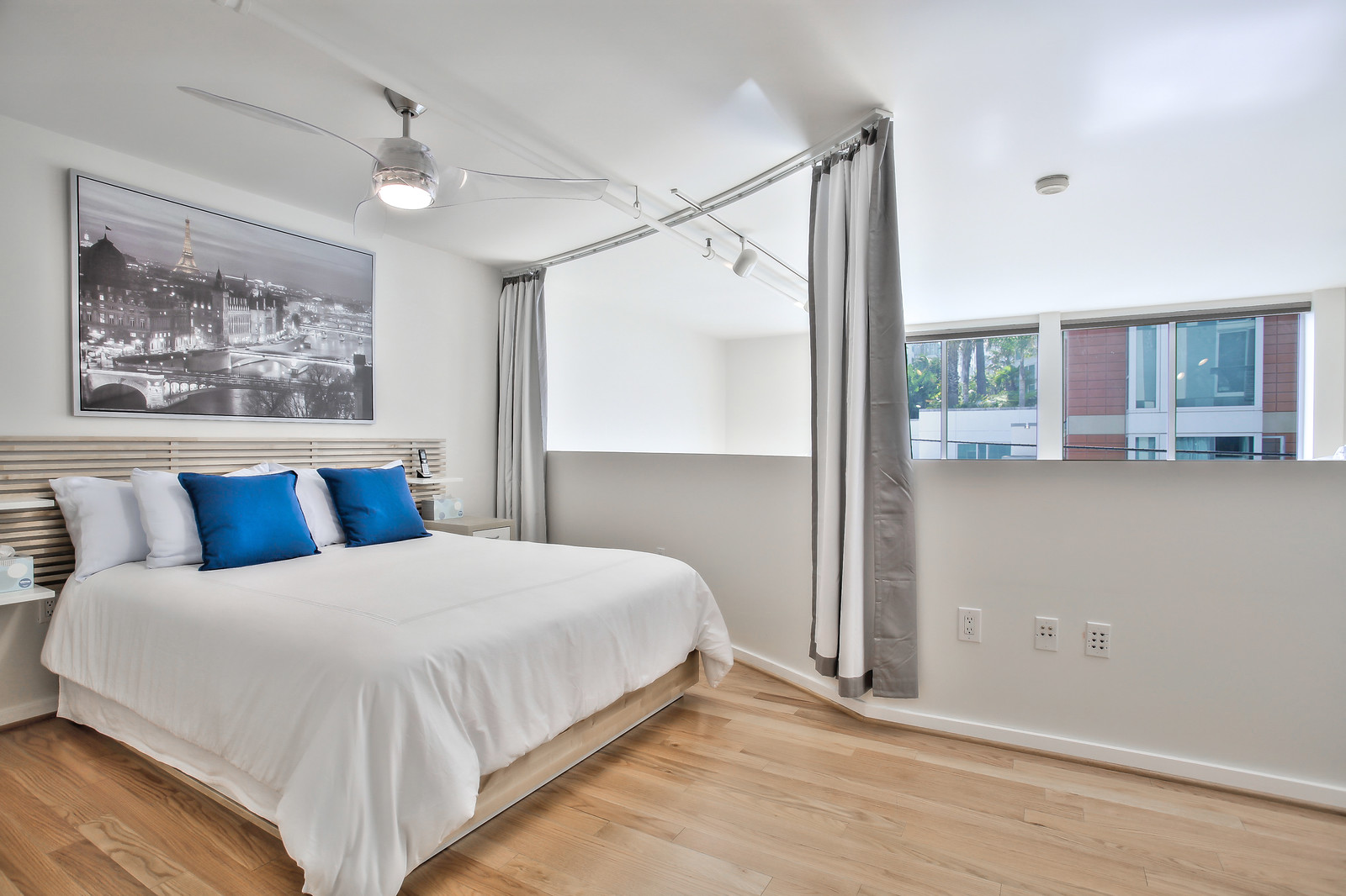 23_f8_49_Zoe_Street_3_082018_023_mls.jpg