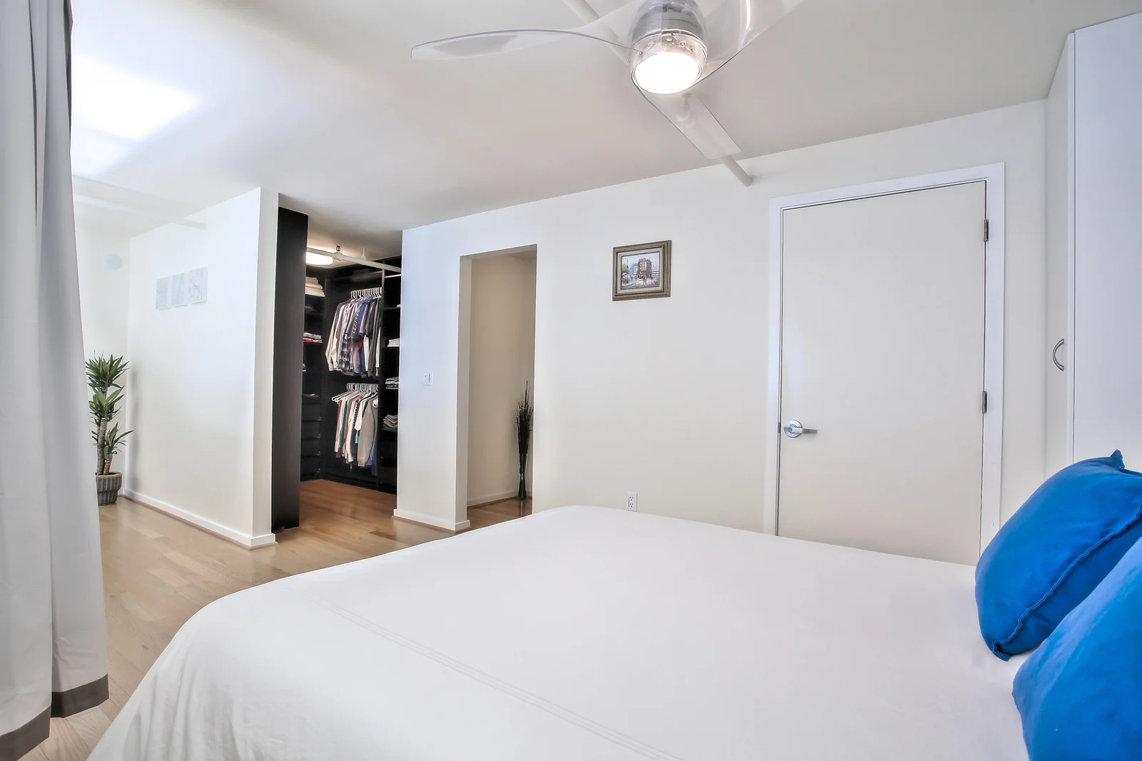 24_f8_49_Zoe_Street_3_082018_024_mls.jpg