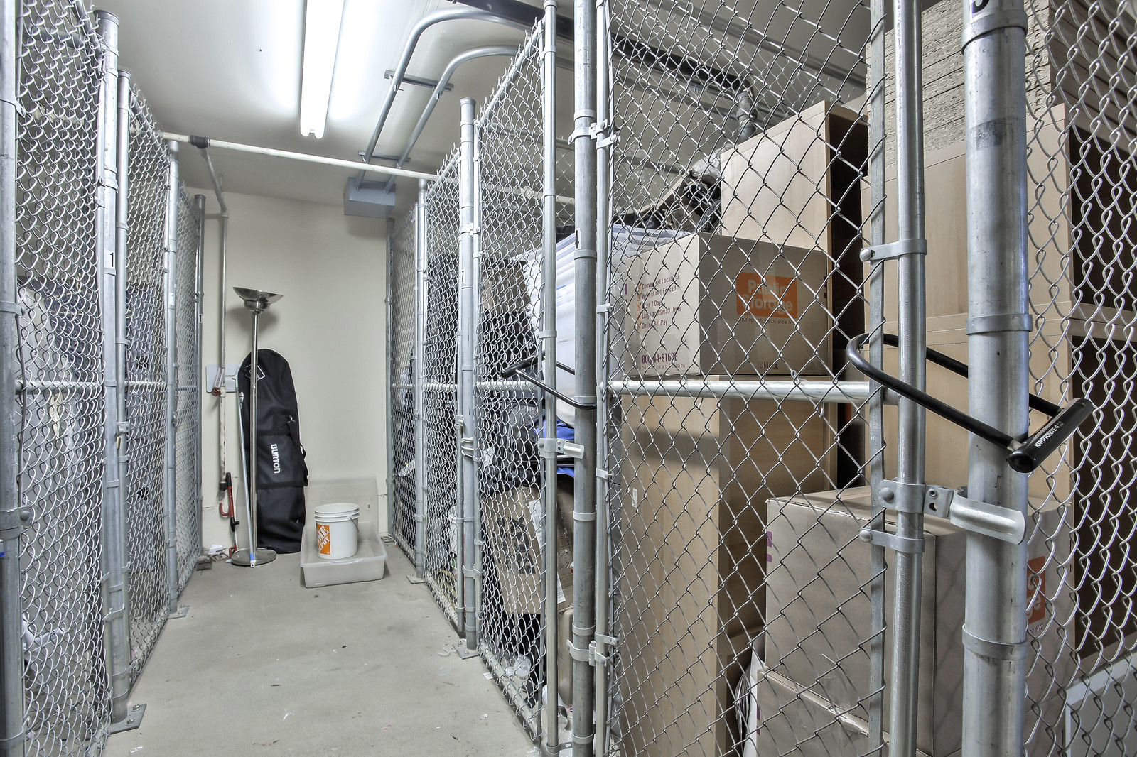 30_f8_49_Zoe_Street_3_082018_030_mls.jpg