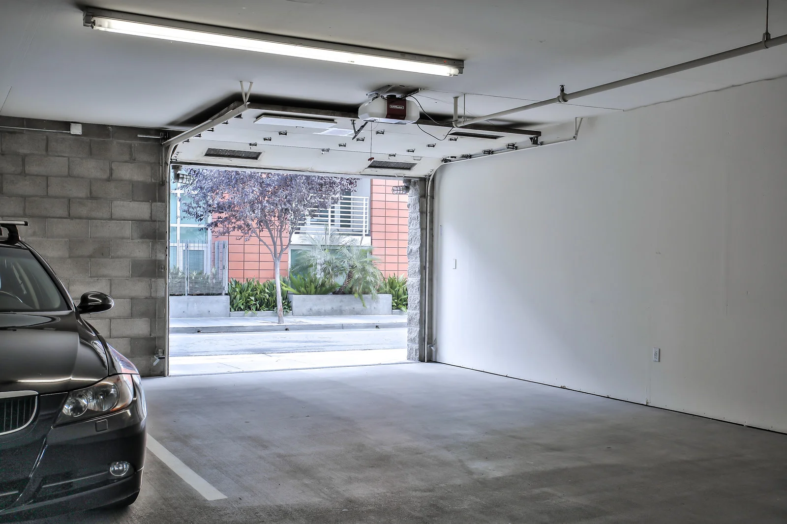 32_f8_49_Zoe_Street_3_082018_032_mls.jpg
