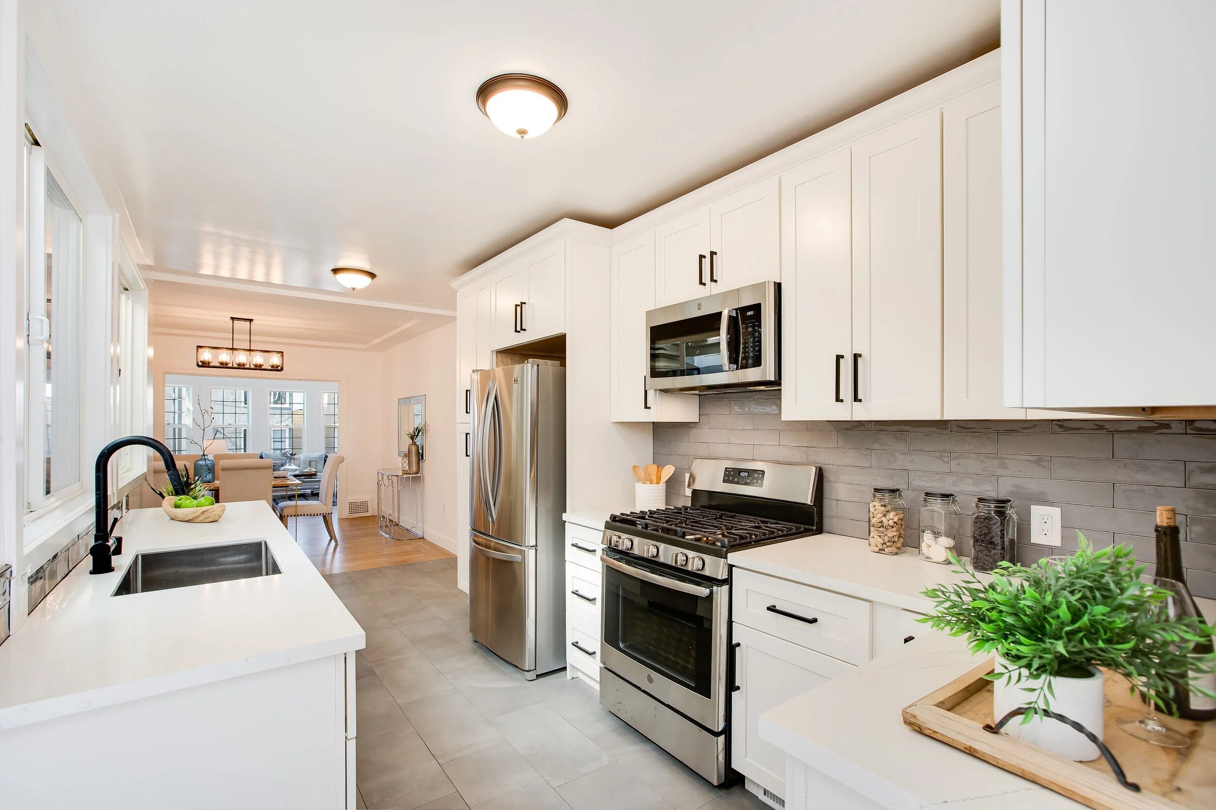 121040thAve-24.jpg