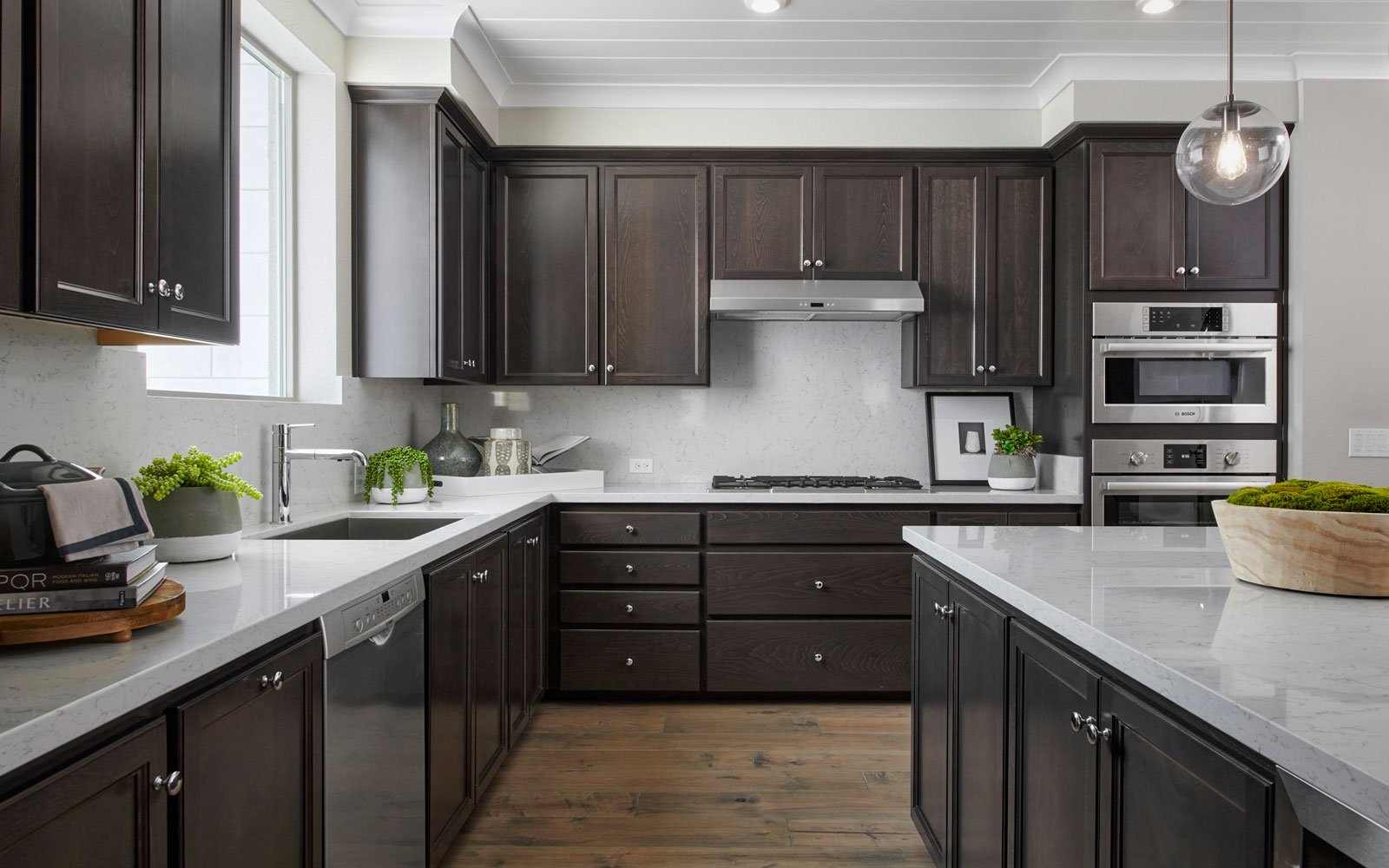 kitchen-detail-residence-1-dublin-ca-hyde-park-at-boulevard-brookfield-residential.jpg