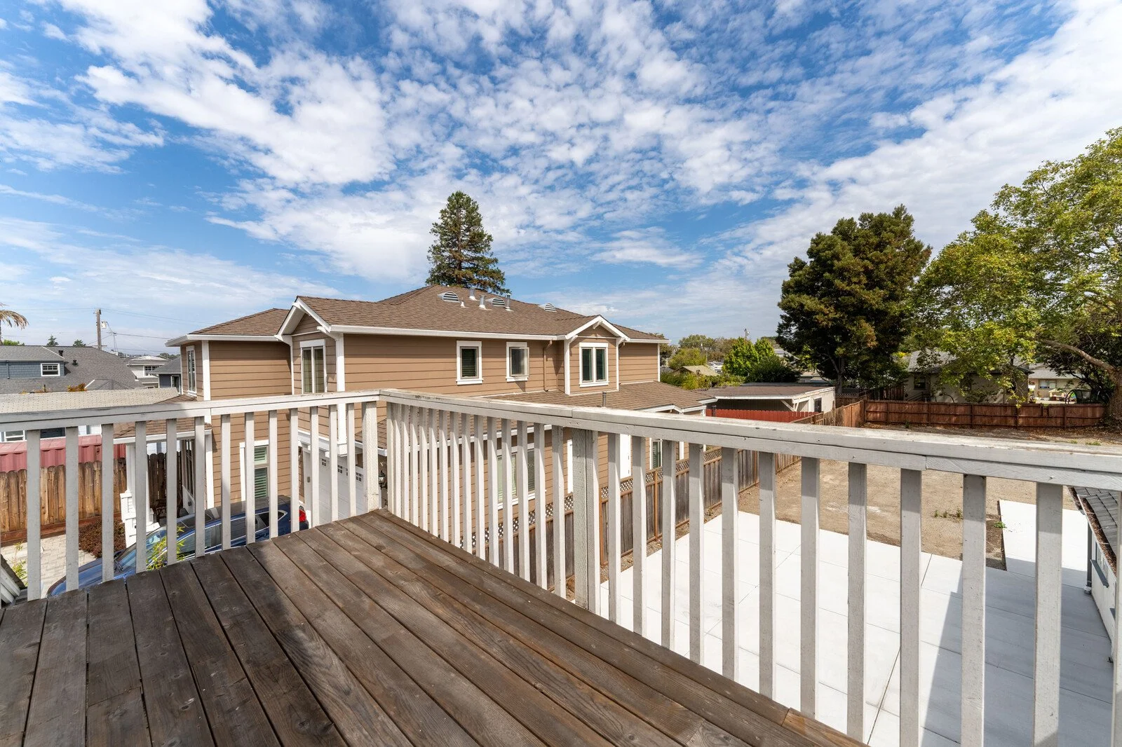 33_736_Linden_Burlingame_033_mls.jpg