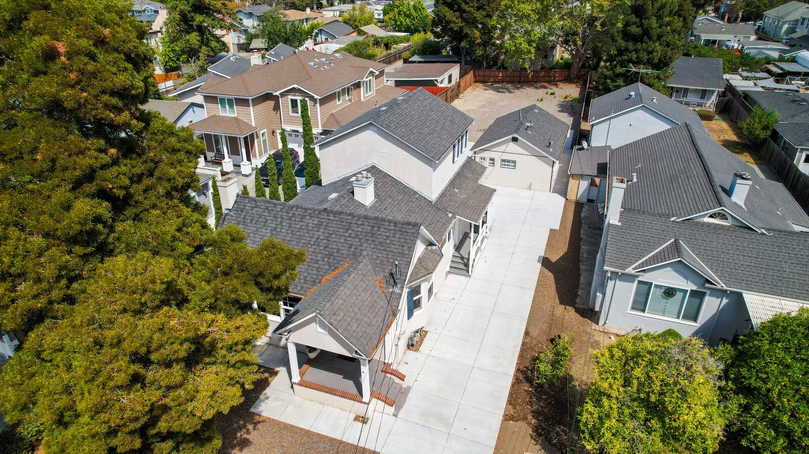 46_736_Linden_Burlingame_046_mls.jpg