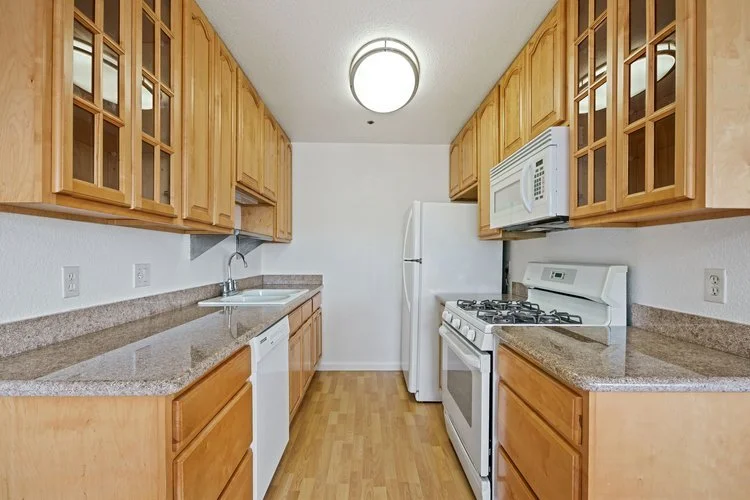 1011SanGabrielCirUnit416-17.jpg