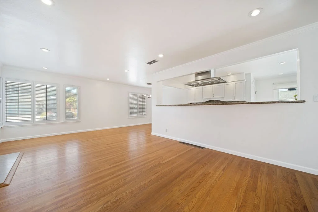2265TrentonDr-3.jpg