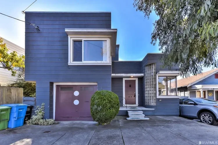 209 Theresa St